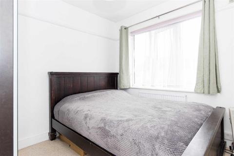 165 Horton Hill, Epsom, KT19 8SY
