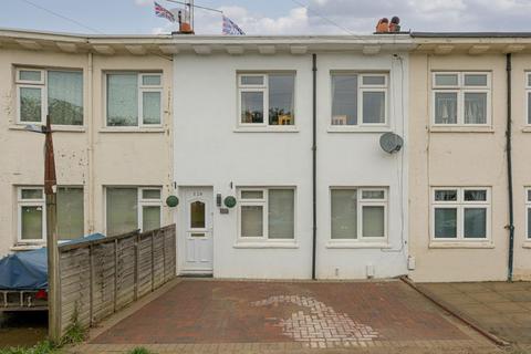 120 Horton Hill, Epsom, KT19 8ST