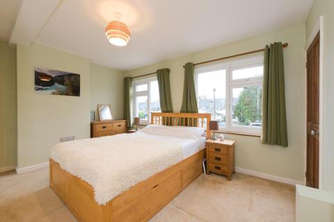 120 Horton Hill, Epsom, KT19 8ST