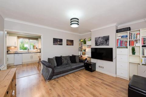 120 Horton Hill, Epsom, KT19 8ST