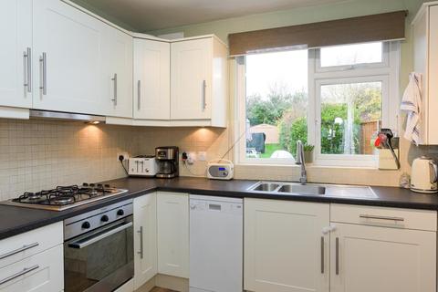 120 Horton Hill, Epsom, KT19 8ST