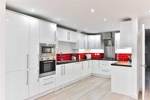 20 Mill View Close, Ewell, Epsom, KT17 2DW
