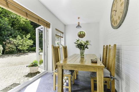 Marlstone Cottage Rowhook Road, Rowhook, Horsham, RH12 3PY