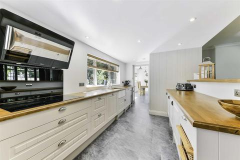 Marlstone Cottage Rowhook Road, Rowhook, Horsham, RH12 3PY