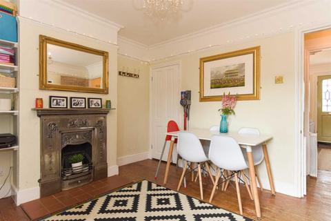 16 Leith Road, Epsom, KT17 1DA