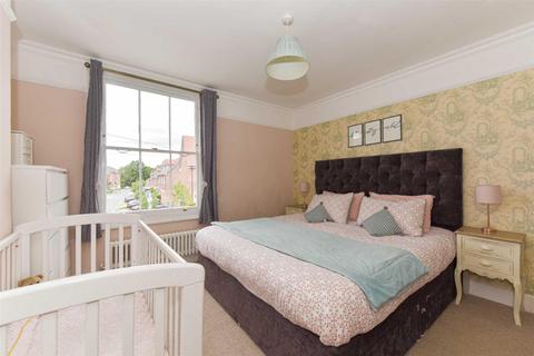 16 Leith Road, Epsom, KT17 1DA