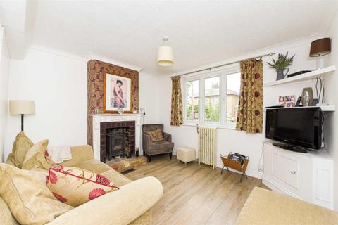 48 Middle Lane, Epsom, KT17 1DP