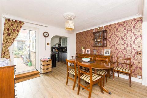 48 Middle Lane, Epsom, KT17 1DP