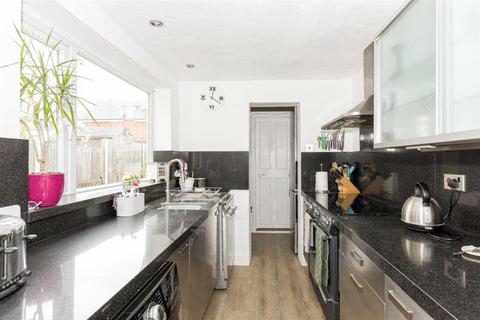 48 Middle Lane, Epsom, KT17 1DP