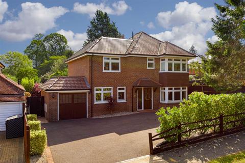 2a North View Crescent, Epsom Downs, Epsom, KT18 5UR