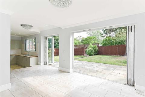2a North View Crescent, Epsom Downs, Epsom, KT18 5UR