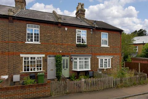 4 Albert Road, Epsom, KT17 4EH