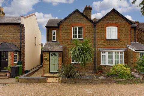 6 Carters Road, Epsom, KT17 4NE