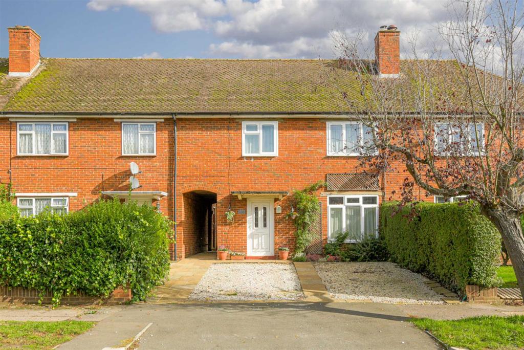 The Greenway, Epsom 3 bed terraced house £515,000