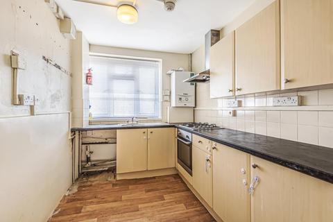 22 Maple Avenue, London, W3 7LE