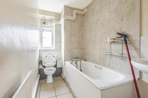 22 Maple Avenue, London, W3 7LE