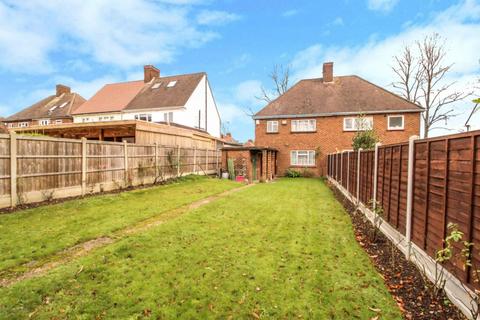 9 Lime Avenue, Brentwood, CM13 2DU