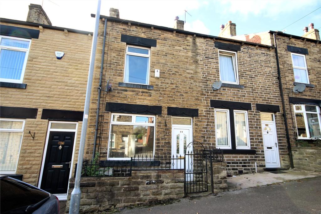 Queens Avenue, Barnsley, S75 2 bed terraced house £89,950