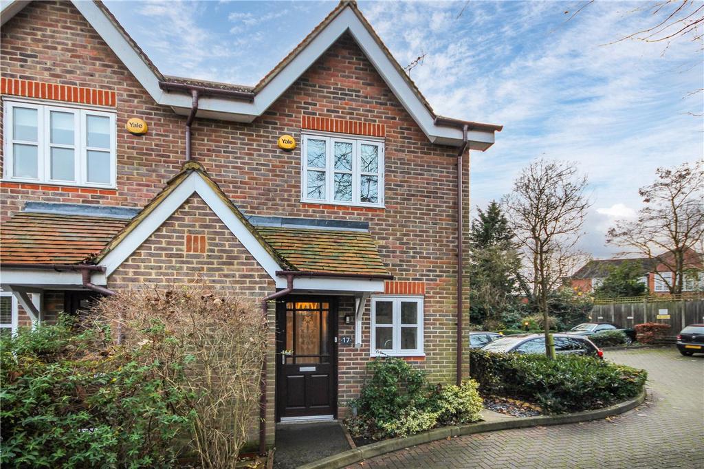 Elm Lawns Close, Avenue Road, St. Albans 2 bed end of terrace house £