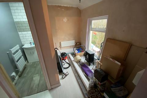 64 Collenna Road, Tonyrefail, Porth, CF39 8EH