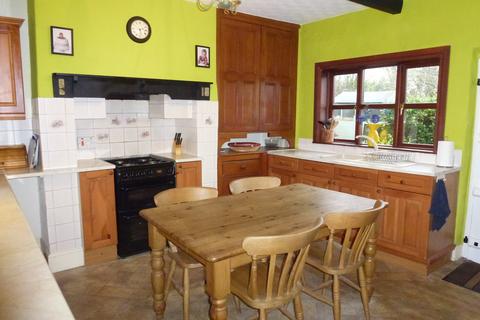 10 Fox Lane, Leyland, PR25 1HA