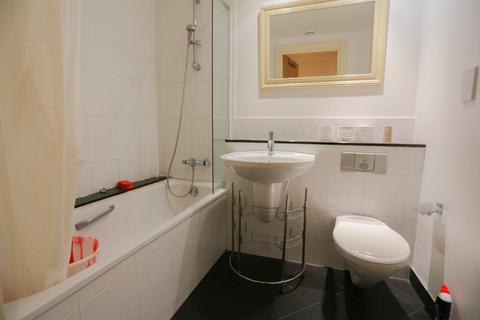 2 bedroom apartment to rent, Islington Gates, 110 Newhall Street, Birmingham, West Midlands, B3