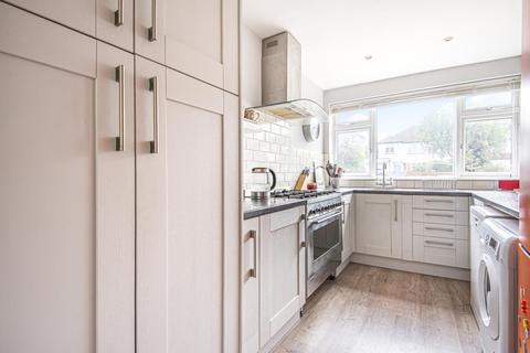 8 Guibal Road, London, SE12 9LX