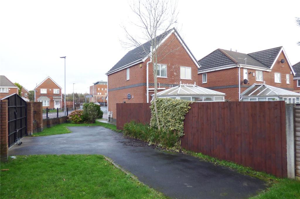 Carville Road, Blackley, Manchester, M9 3 bed detached house £200,000