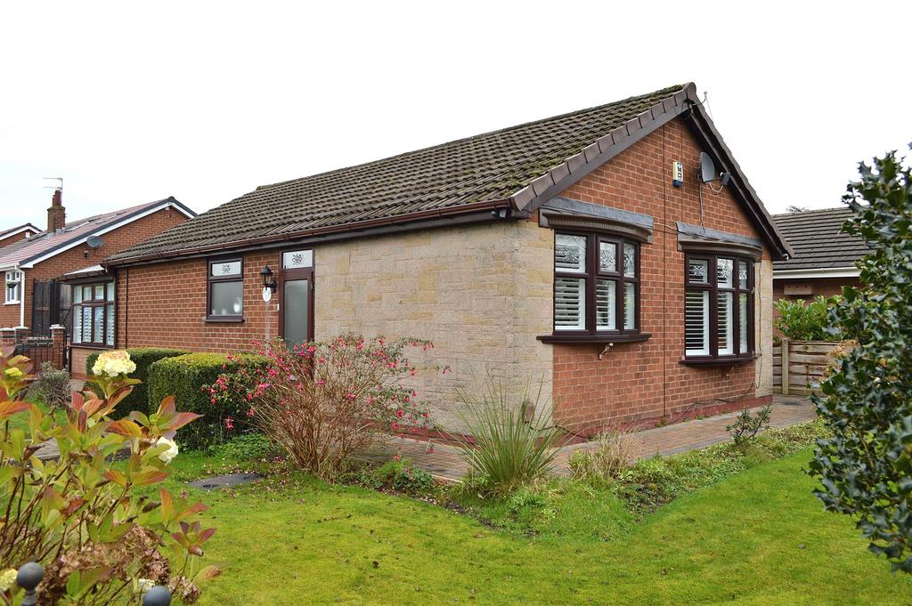 Tiber Avenue, Hollinwood, Oldham, OL8... 2 bed bungalow £230,000