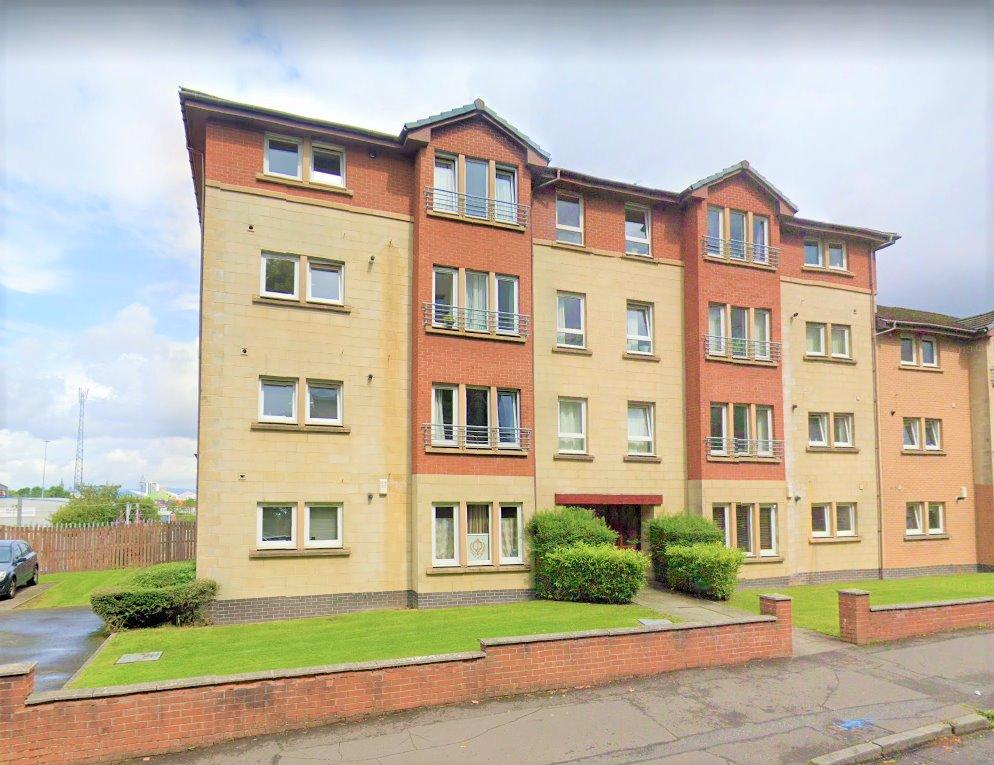 St Andrews Drive, Glasgow 2 bed flat £650 pcm (£150 pw)