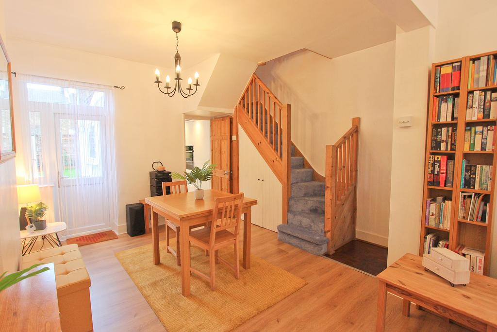 Living/Dining Room