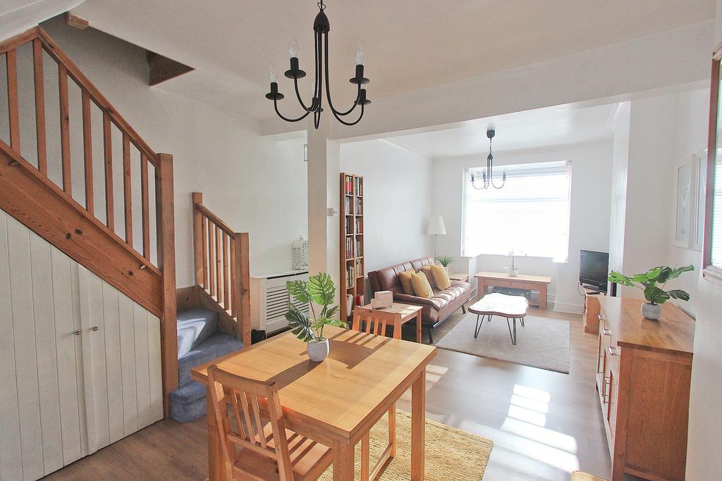 Living/Dining Room
