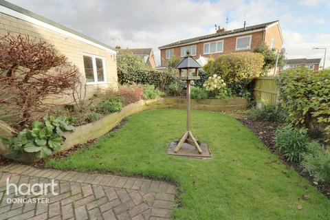 26 Headingley Road, Norton, Doncaster, DN6 9EN