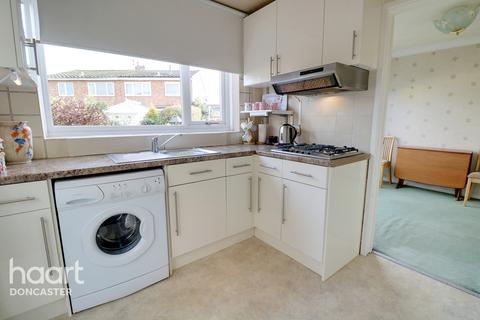 26 Headingley Road, Norton, Doncaster, DN6 9EN