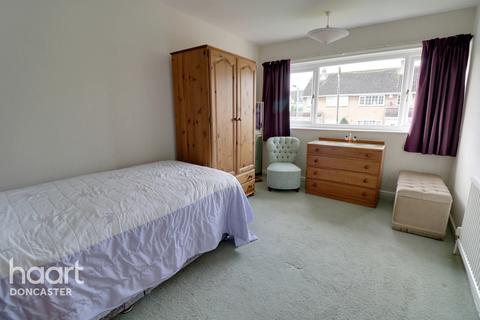 26 Headingley Road, Norton, Doncaster, DN6 9EN