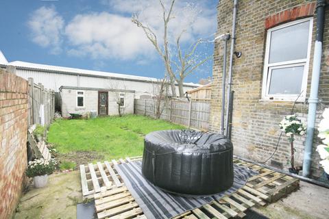 21 Gordon Road, Ilford, IG1 1SP