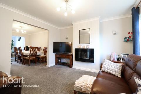 38 Buckingham Road, Swindon, SN3 1JA