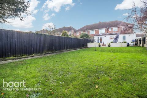 38 Buckingham Road, Swindon, SN3 1JA