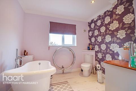38 Buckingham Road, Swindon, SN3 1JA