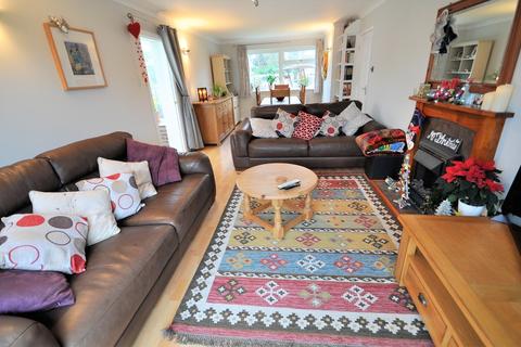 24 Church View, Holton, Halesworth, IP19 8PB