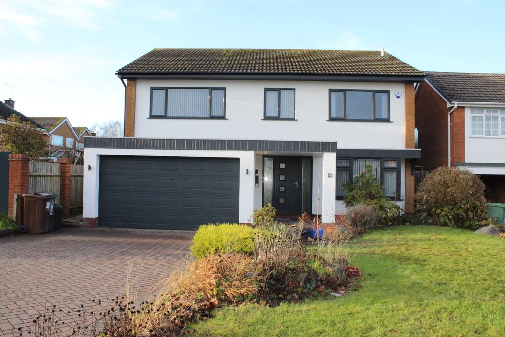 Langfield Road, Knowle 4 bed detached house £2,400 pcm (£554 pw)