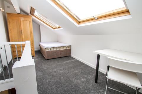 23 Harold View, Leeds, LS6 1PP
