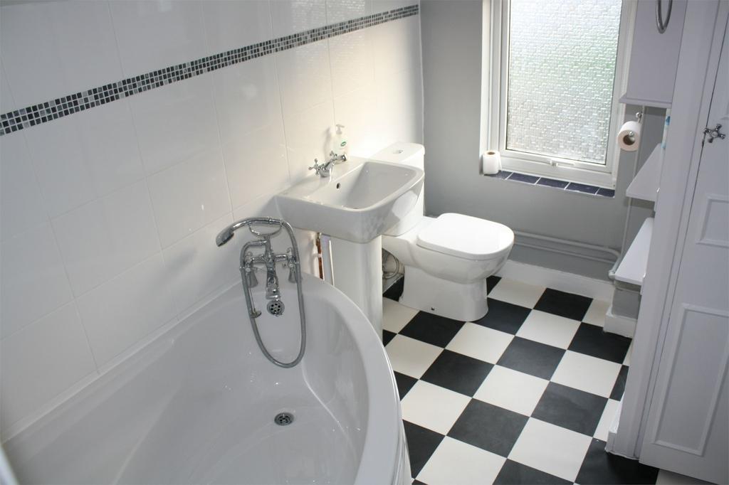 Photograph 3