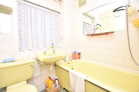 4 Brian View, Leeds, LS15 7PQ