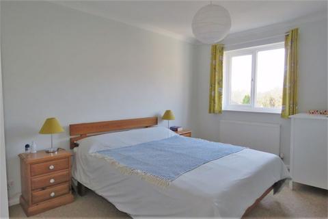 86 Chirgwin Road, Truro, TR1 1TT