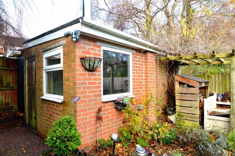 Garden room