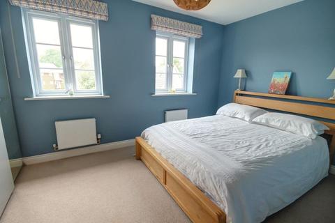9 Caroline Avenue, Exeter, EX2 7AT