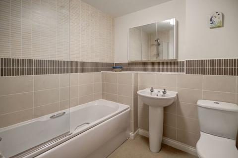 9 Caroline Avenue, Exeter, EX2 7AT