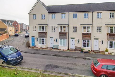 9 Caroline Avenue, Exeter, EX2 7AT