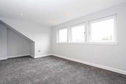 3 bedroom flat to rent, Carlyle Place, Musselburgh, EH21 6AX